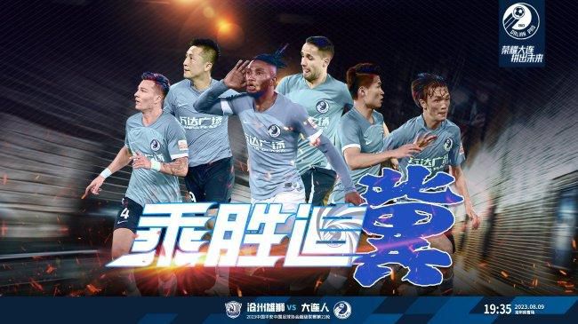 班长撕开乳罩揉我胸好爽